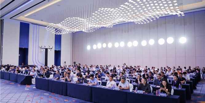 第六屆中國建筑系統門窗年會 和系統門窗同學2023交流聯誼會召開