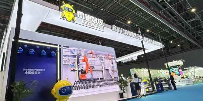 智享時代 創見未來 | 雷德數控FBC國際門窗展大放異彩！