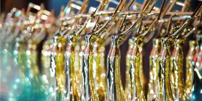 【第五屆金軒獎(jiǎng)】堅(jiān)朗及旗下子公司喜獲三項(xiàng)大獎(jiǎng)